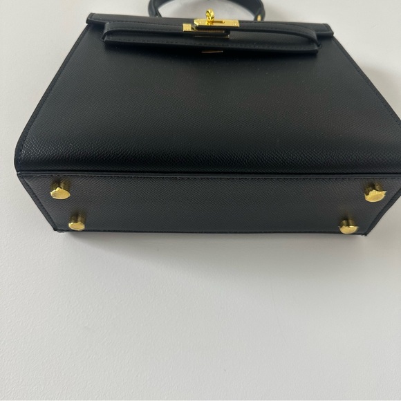 Tracey Large Structured Top Handle Bag - Picture 3 of 4